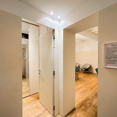 Luxury House & Secret Garden - Strategic Location, 100m To Metro B * Rome